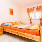 Fuer 5 Personen Ca- 55 M² In Silo- Adriakueste Kroatien - Kroatische Inseln By Interhome *