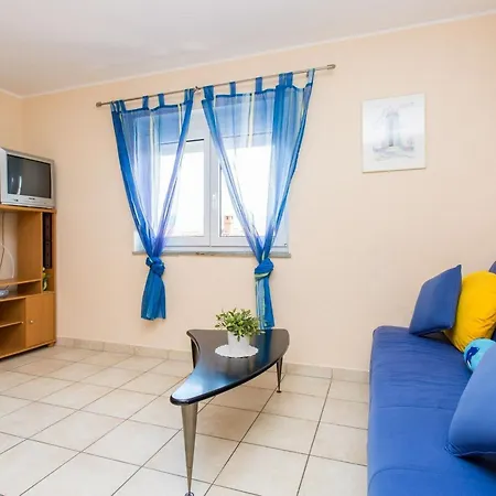 Fuer 5 Personen Ca- 55 M² In Silo- Adriakueste Kroatien - Kroatische Inseln By Interhome Lejlighed