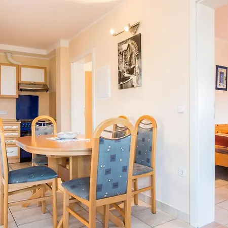 Fuer 5 Personen Ca- 55 M² In Silo- Adriakueste Kroatien - Kroatische Inseln By Interhome Lejlighed