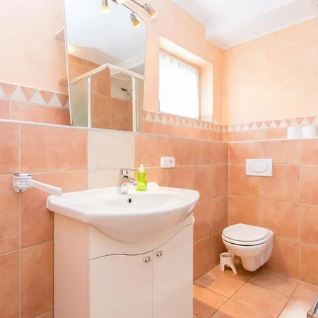 Lejlighed Fuer 5 Personen Ca- 55 M² In Silo- Adriakueste Kroatien - Kroatische Inseln By Interhome *